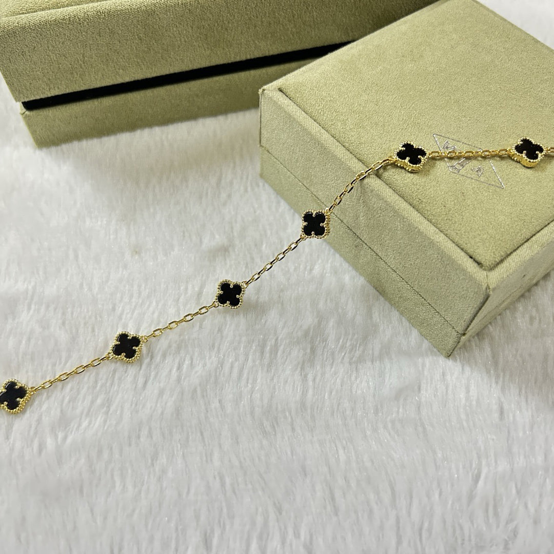 [Solara Jewelry ]KLEE 6 MOTIV ONYX ARMBAND