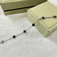 [Solara Jewelry ]CLOVER 6 MOTIF  ONYXS BRACELET