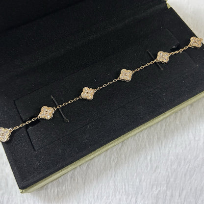 [Solara Jewelry ]KLEE 6 MOTIV DIAMANTARMREIF
