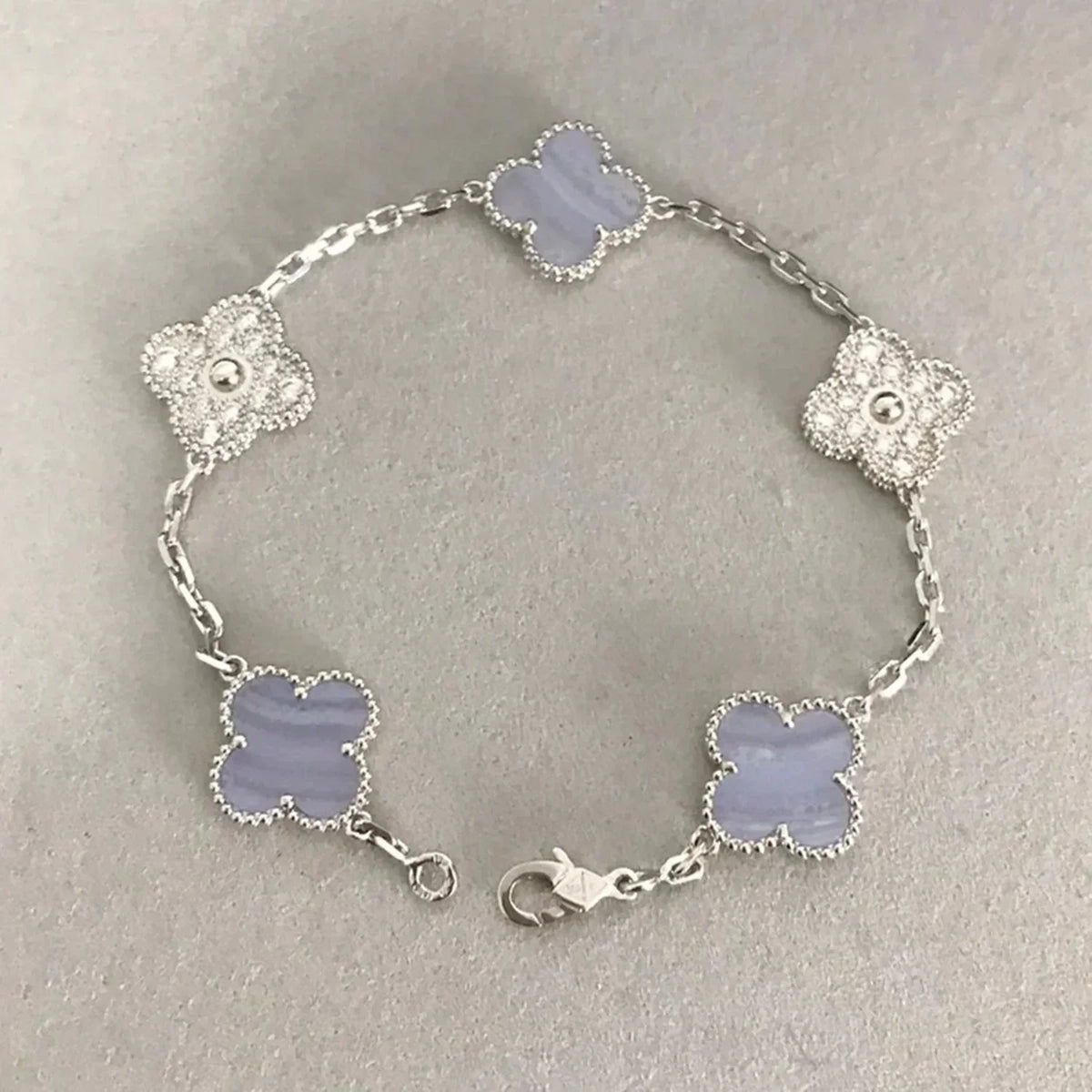 [ソララジュエリー] クローバー 5モチーフ ダイヤモンド パープルカルセドニー ブレスレット シルバー