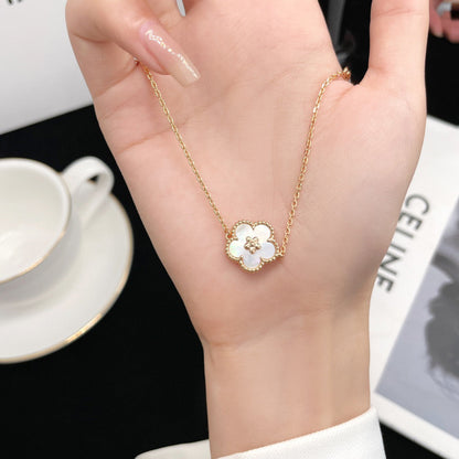[Solara Jewelry ]GLÜCKLICHE WEISSE PERLMUTT PFLAUMENBLÜTEN-HALSKETTE
