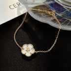 [Solara Jewelry ]LUCKY WEISSE PERLMUTT-PFLAUMENBLÜTEN-ARMBAND