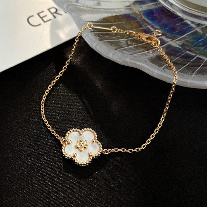 [Solara Jewelry ]LUCKY WEISSE PERLMUTT-PFLAUMENBLÜTEN-ARMBAND