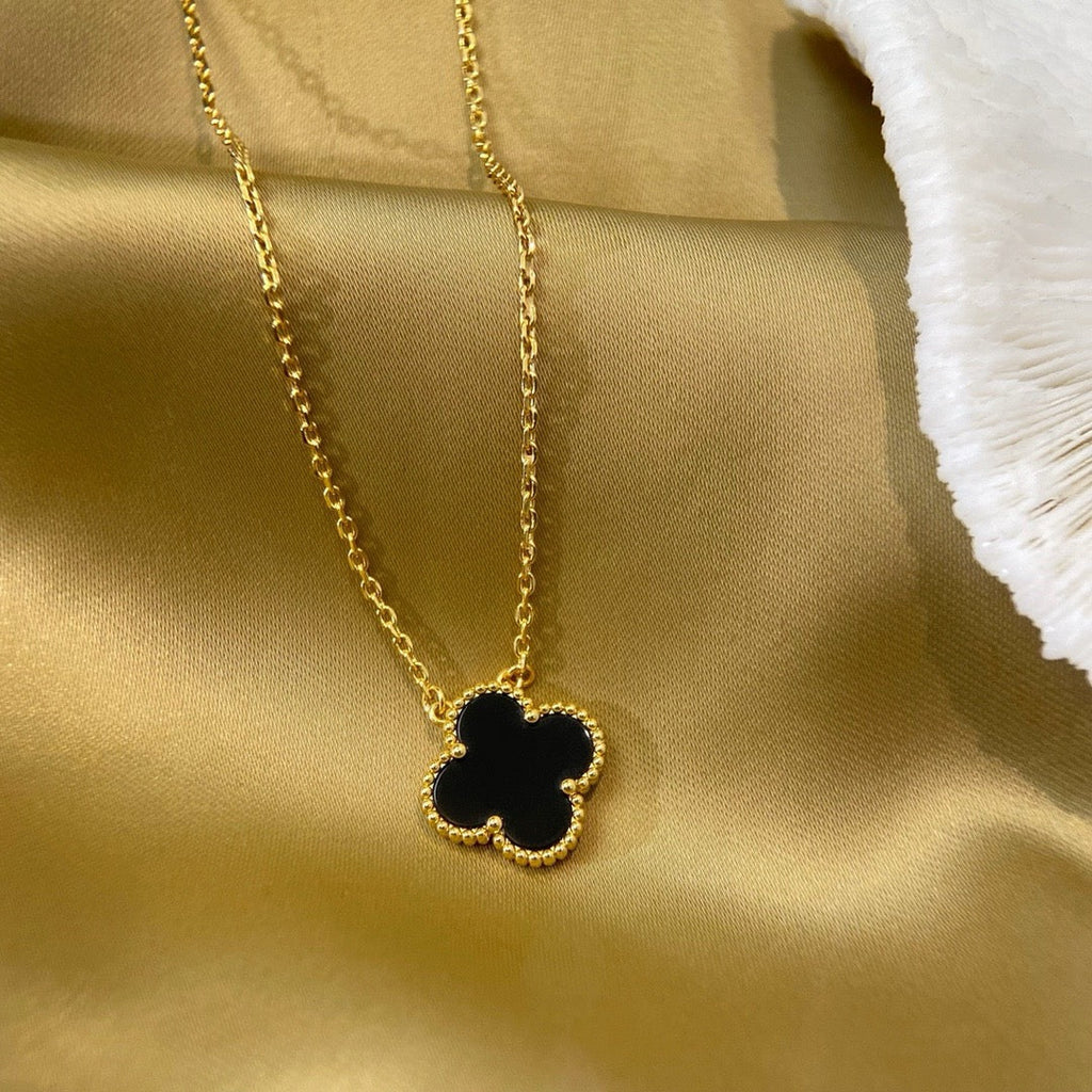 [Solara Jewelry ]CLOVER 15MM BLACK ONYX SINGLE FLOWER NECKLACE