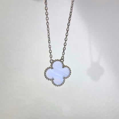 [Solara Jewelry ]クローバー 15MM ブルーカルセドニー ネックレス シルバー