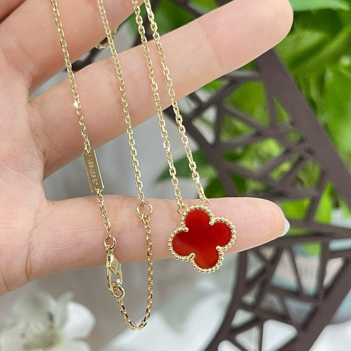 [Solara Jewelry ]CLOVER 15MM カーネリアン シングル フラワー ネックレス