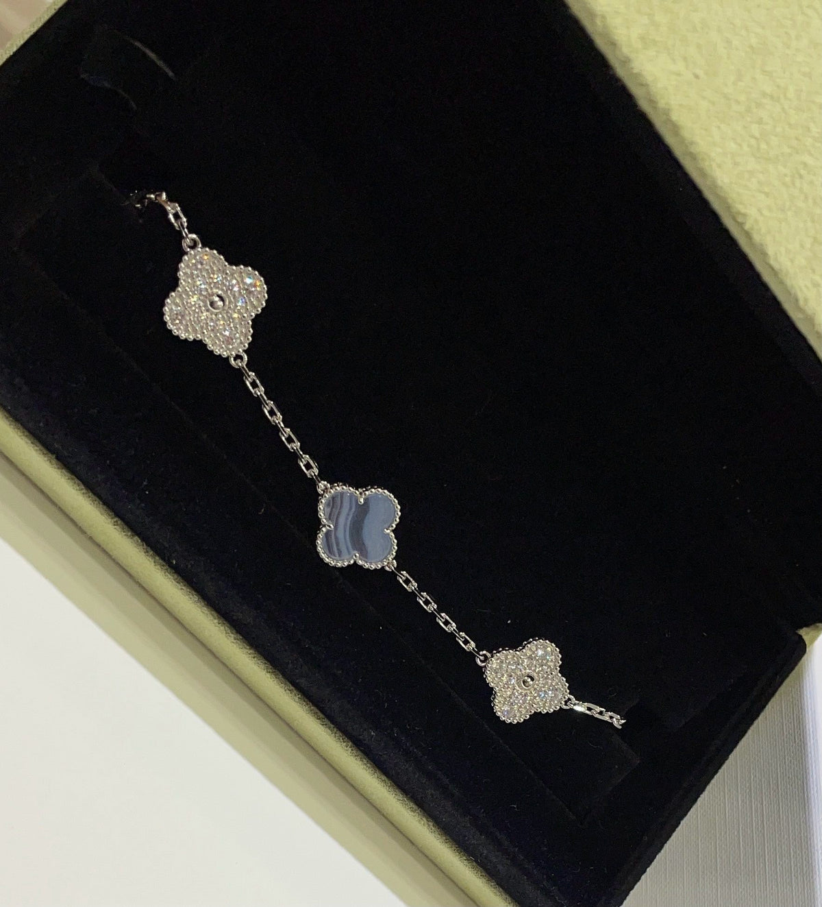 [ソララジュエリー] クローバー 5モチーフ ダイヤモンド パープルカルセドニー ブレスレット シルバー
