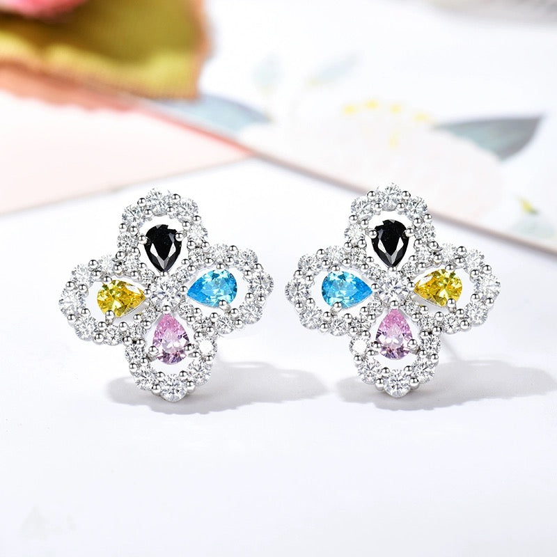 [Solara Jewelry ]ループイヤリング フルモチーフ ダイヤモンド 16MM