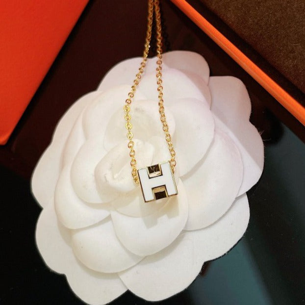 [Solara Jewelry ]H WHITE SQUARE GOLD NECKLACE