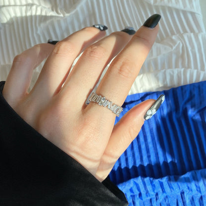 [Solara Jewelry ]繊細なマルチシェイプテニスリング