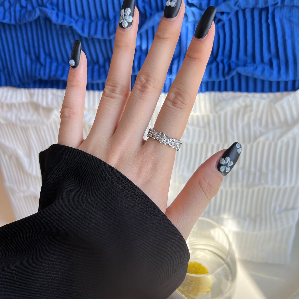 [Solara Jewelry ]Delicate Multi Shape Tennis Ring