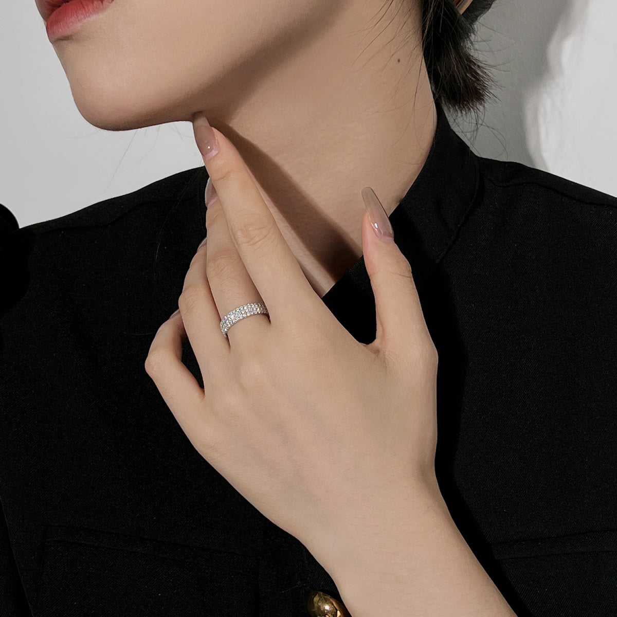 [Solara Jewelry ]可憐なラウンドカット テニスリング