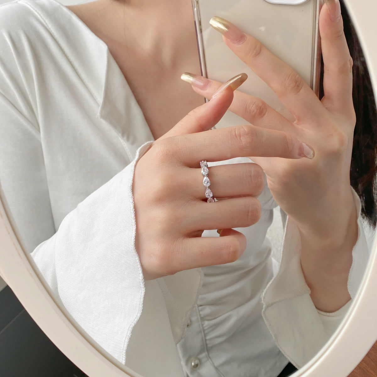 [Solara Jewelry ]Exquisiter Tennisring mit Tropfenschliff