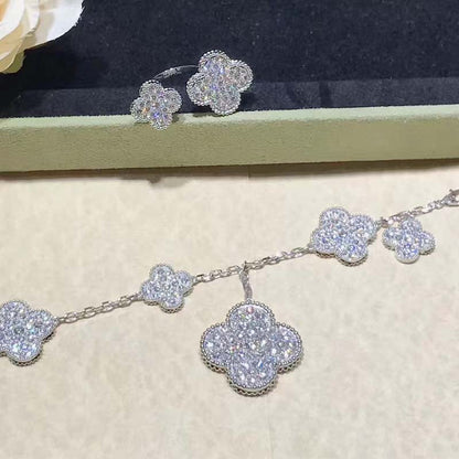 [Solara Jewelry ]KLEE 6 MOTIVE SILBER DIAMANT ARMREIF