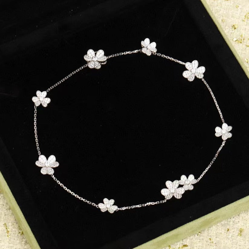 [Solara Jewelry ]FRIVOLE SILVER 9 BLUMEN HALSKETTE