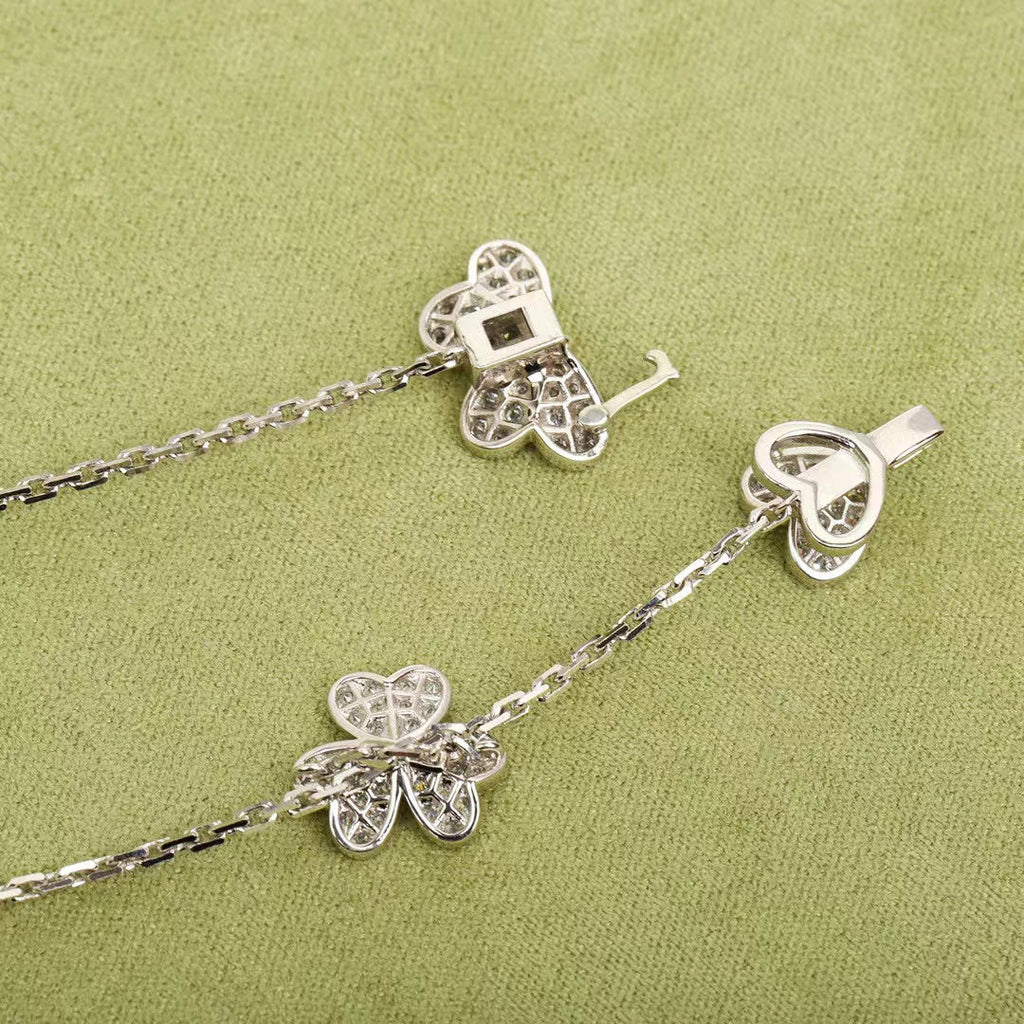 [Solara Jewelry ]FRIVOLE SILVER 9 BLUMEN HALSKETTE