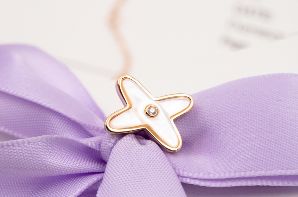[Solara Jewelry ]ジュドゥホワイトMOPピンクゴールドダイヤモンドピアス