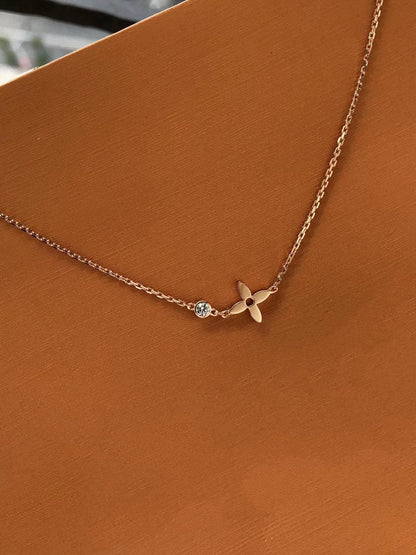 [Solara Jewelry ]BLOSSOM-ANHÄNGER ROSÉGOLD UND DIAMANT