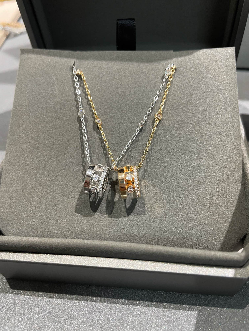 [Solara Schmuck]KETTE MOVE ROMANE ANHÄNGER HALSKETTE
