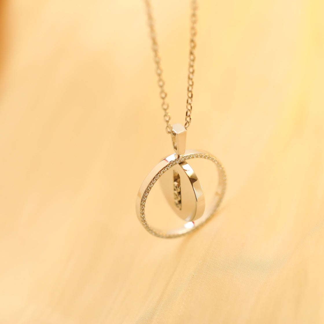 [Solara jewelry]ラッキー ムーブ MM シルバーダイヤモンド ネックレス