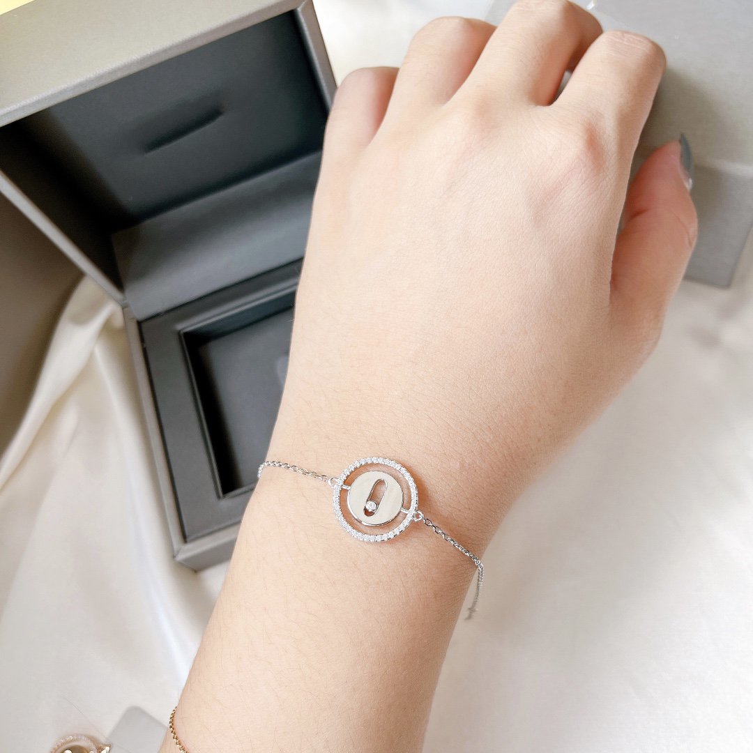 [Solara jewelry]LUCKY MOVE PAVED DIAMOND ARMREIF