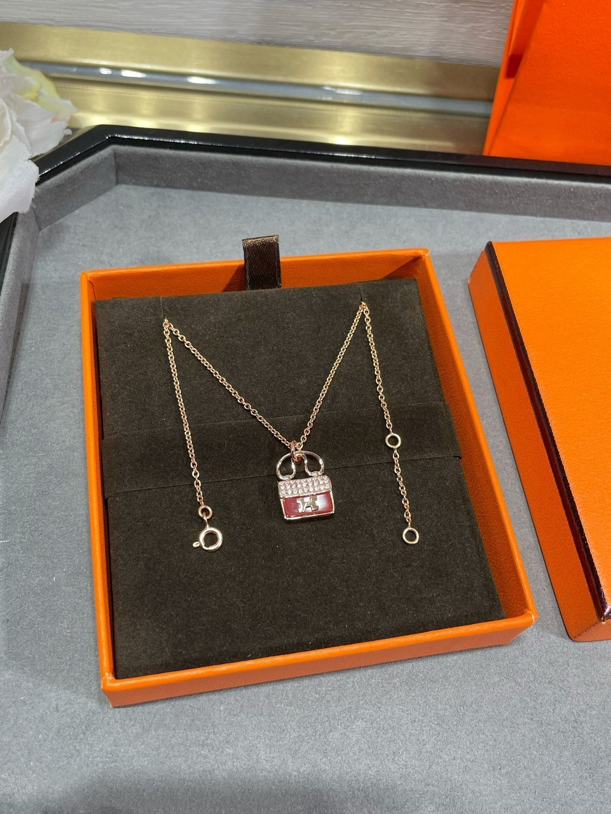 [Solara Jewelry ]H CIRCE MOISSANITE PENDANT NECKLACE GOLD