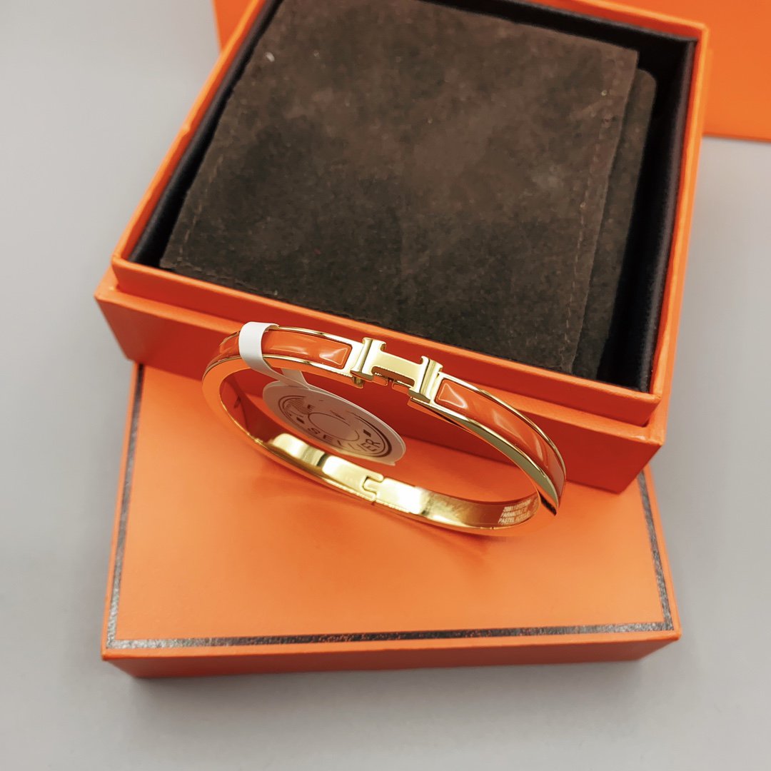 [Solara Jewelry ]CLASSIC HM CLIC RED 8MM ENAMEL BRACELET