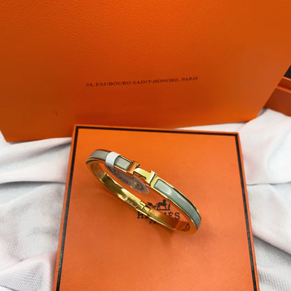 [Solara Jewelry ]CLASSIC HM CLIC GRÜNES 8MM EMAILLE ARMBAND