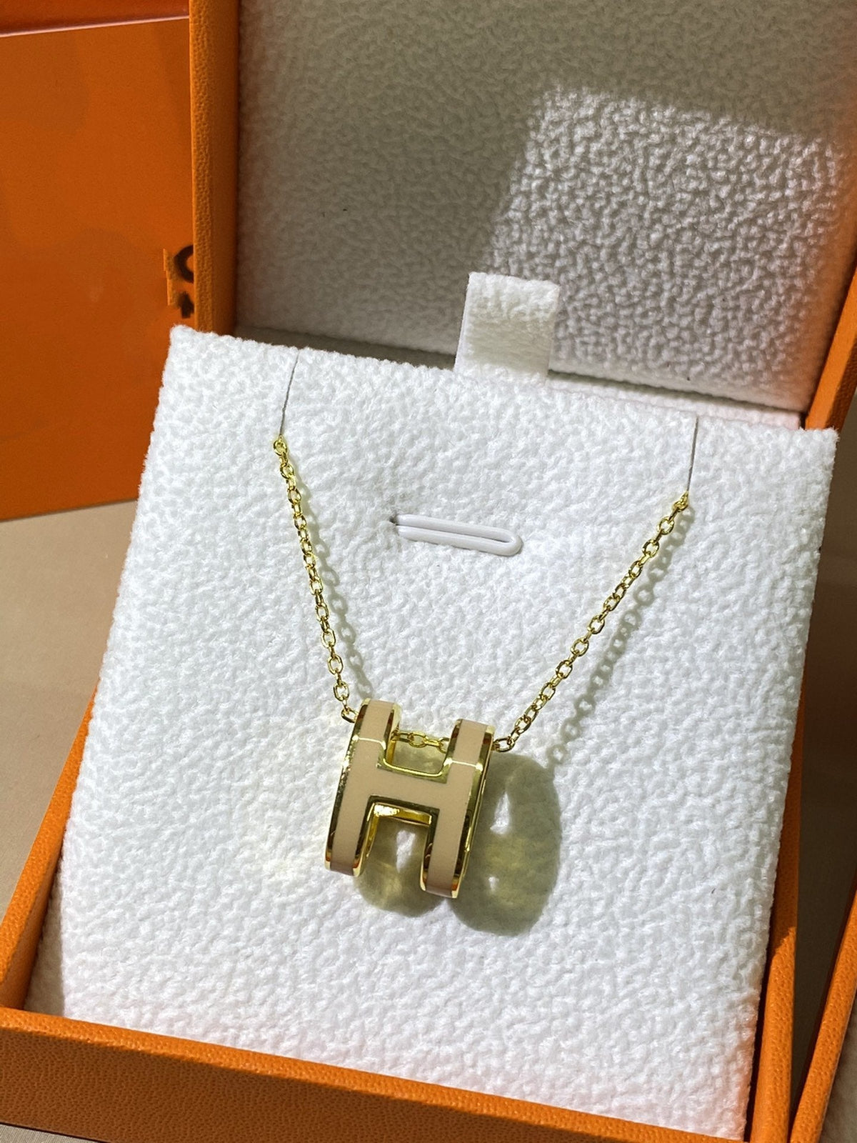 [Solara Jewelry ]HM CLIC GELB EMAILLIERTE GOLDHALSKETTE
