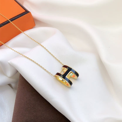[Solara Jewelry ]HM CLIC ブラックエナメル ゴールドネックレス