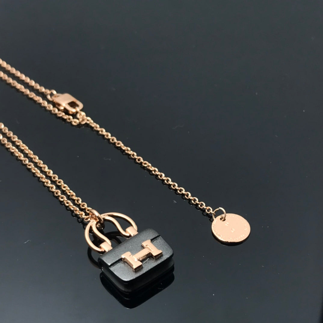 [Solara Jewelry ]DAMEN HM AMULETTE HALSKEETTE CONSTANCE MIT ANHÄNGER