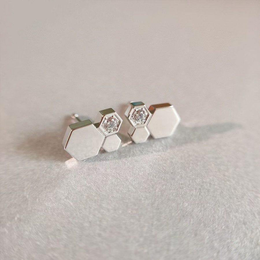 [Solara Jewelry ]BEE LOVE SILVER DIAMOND EARRINGS