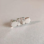 [Solara Jewelry ]BEE LOVE SILVER DIAMOND EARRINGS