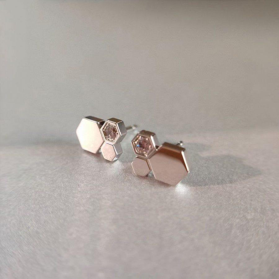 [Solara Jewelry ]BEE LOVE SILVER DIAMOND EARRINGS