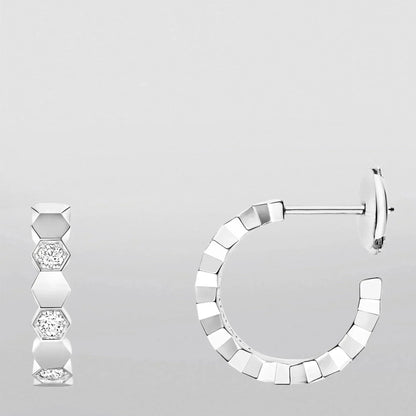 [Solara Jewelry ]中空デザイン 四つ葉のクローバー花形リング