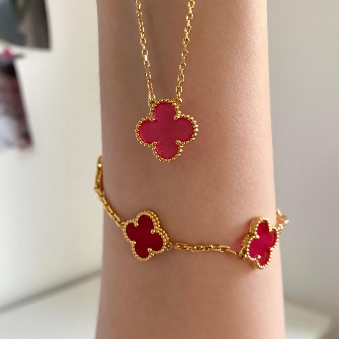 [Solara jewelry] NEW CLOVER 15MM PINK ENAMEL NECKLACE