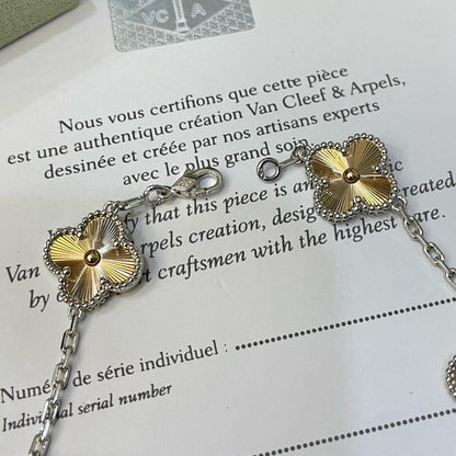 [Solara Jewelry ]クローバー 5モチーフ クリスマス限定ブレスレット