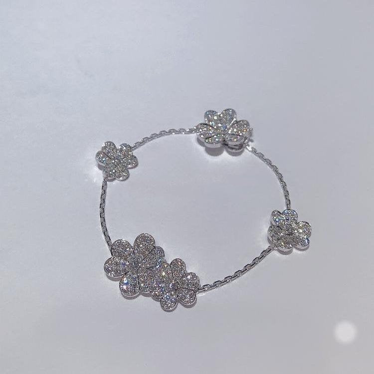 [Solara Jewelry ]FRIVOLES SILBERNES 5-BLUMEN-ARMBAND
