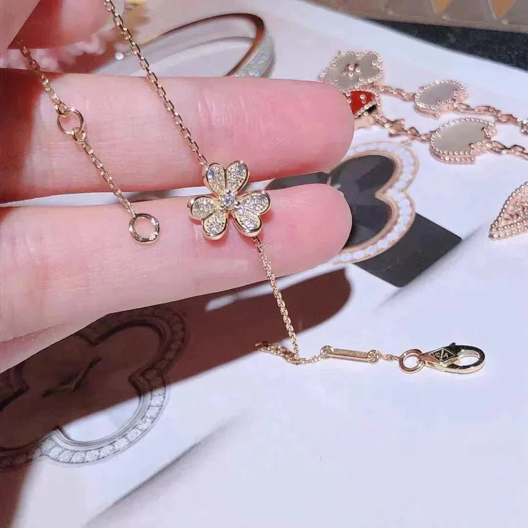[Solara Jewelry ]FRIVOLE GOLD BLUMEN DIAMANTEN ARMBAND
