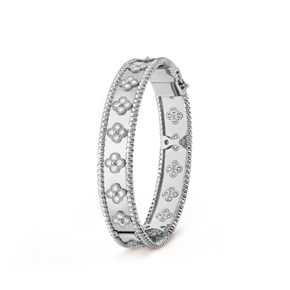 [Solara Jewelry ]クローバーブレスレット 8MM ダイヤモンド