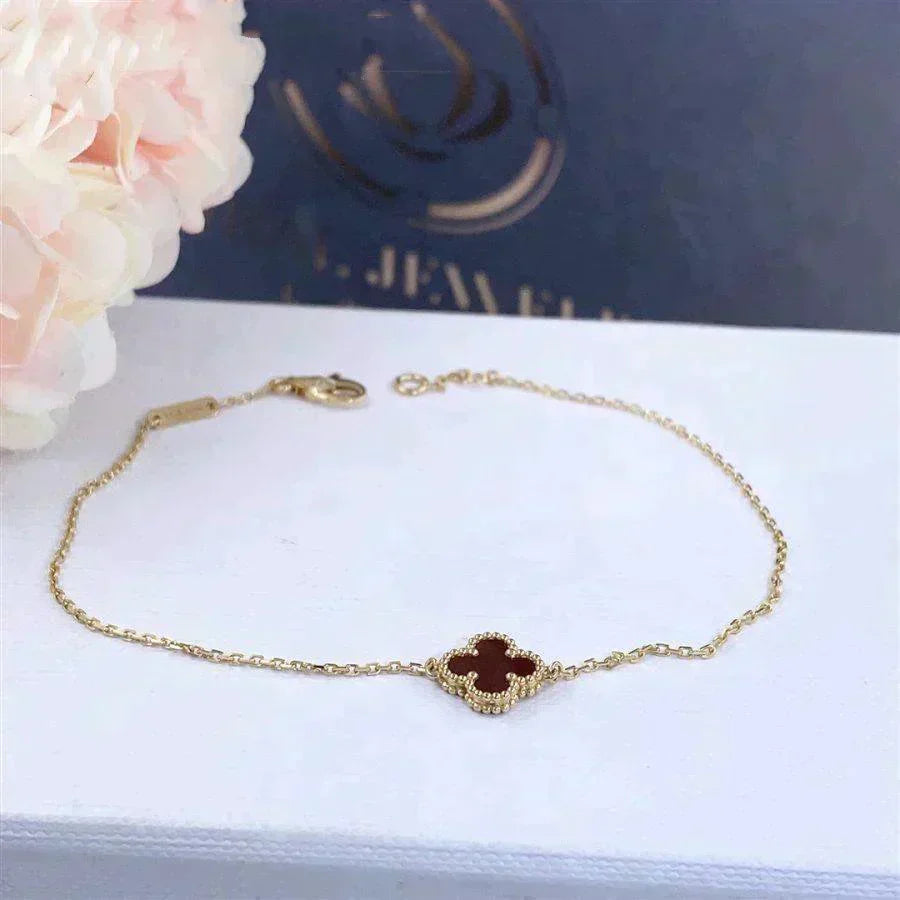 [Solara Jewelry ]クローバー カーネリアン シングル フラワー ブレスレット