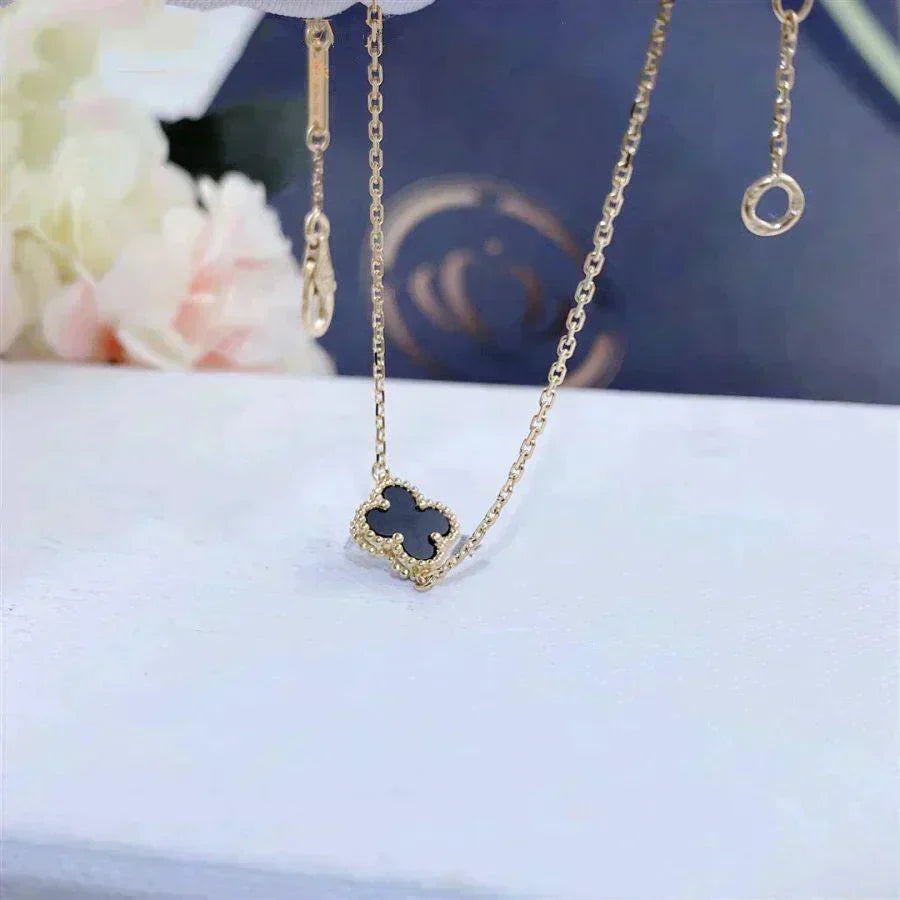 [Solara Jewelry] クローバー オニキス シングルフラワー ブレスレット