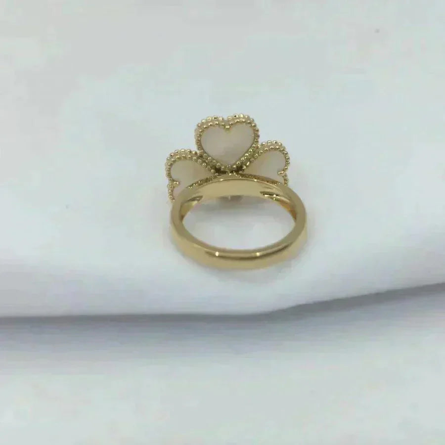[Solara Jewelry ]SWEET CLOVER WHITE MOP RING