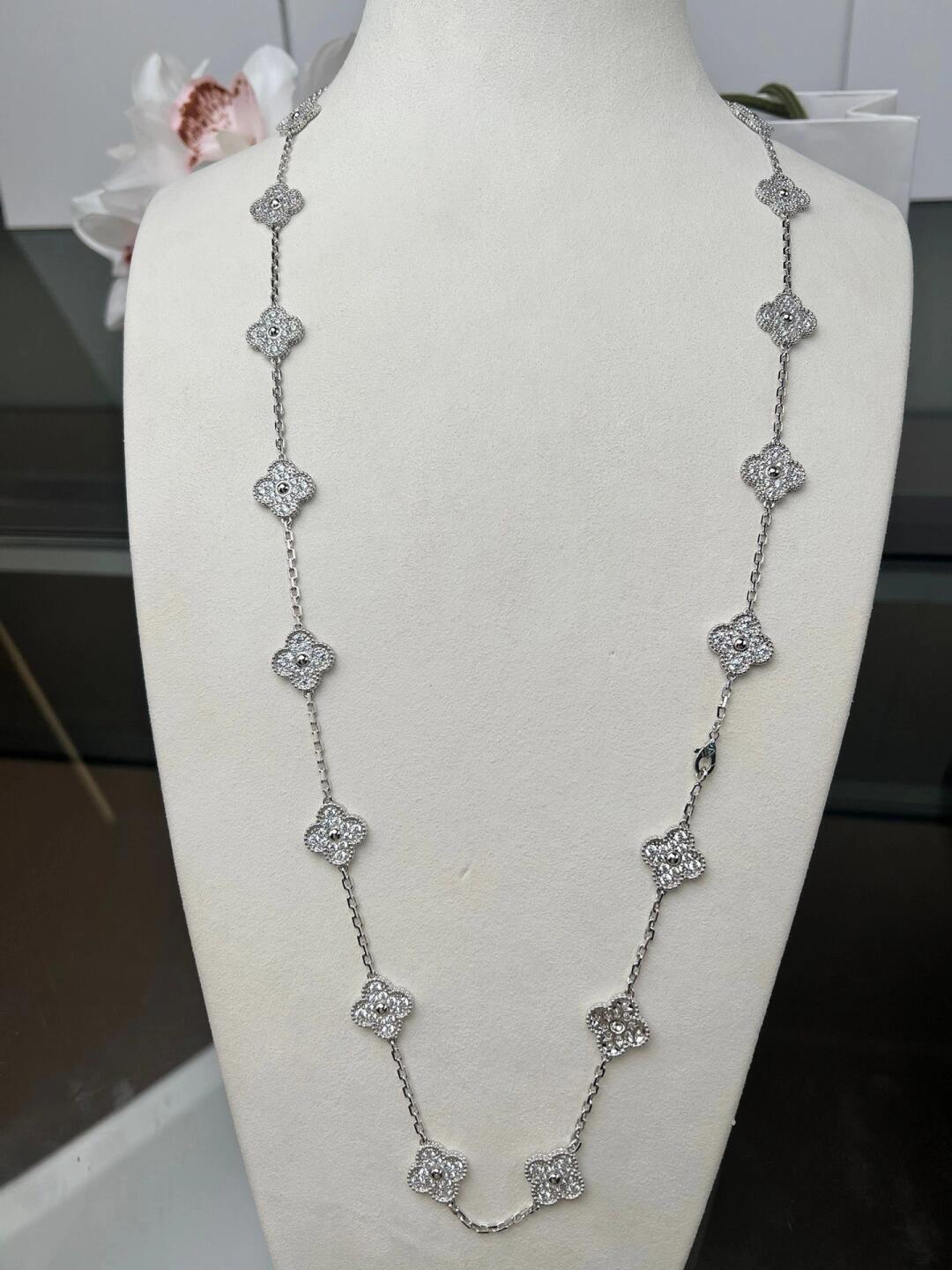 [Solara Jewelry ]クローバー 20モチーフ ダイヤモンド シルバー