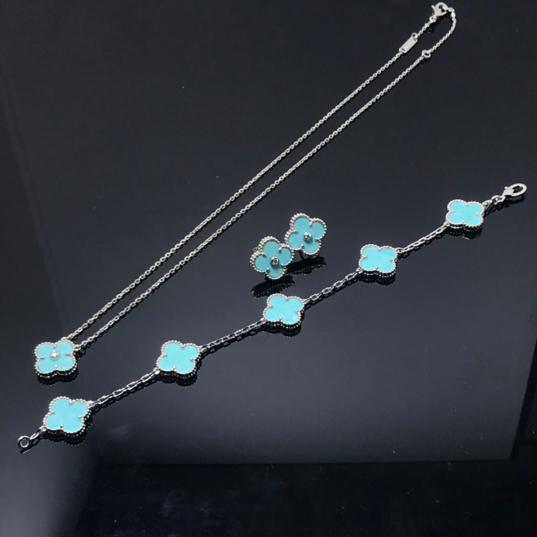 [Solara Jewelry ]CLOVER 1 DIAMOND BLUE SKY SILVER EARRINGS