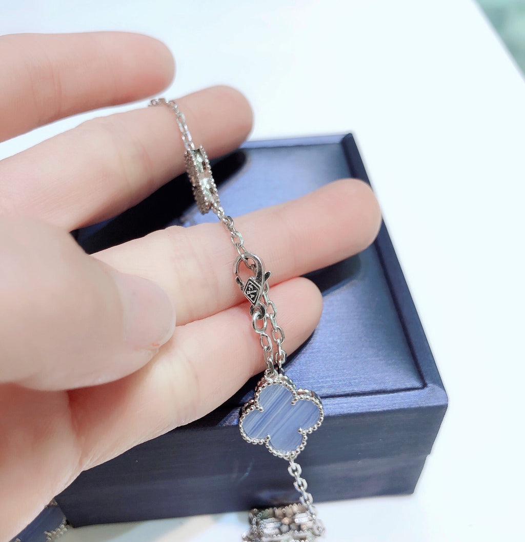 [Solara Jewelry ]クローバー 10モチーフ カルセドニー ダイヤモンド シルバーネックレス