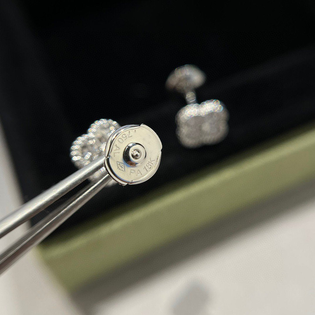 [Solara Jewelry ]KLEEBÜTE MINI DIAMANT OHRSTECKER