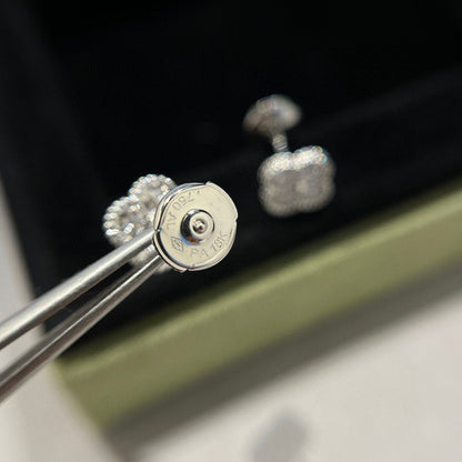 [Solara Jewelry ]KLEEBÜTE MINI DIAMANT OHRSTECKER