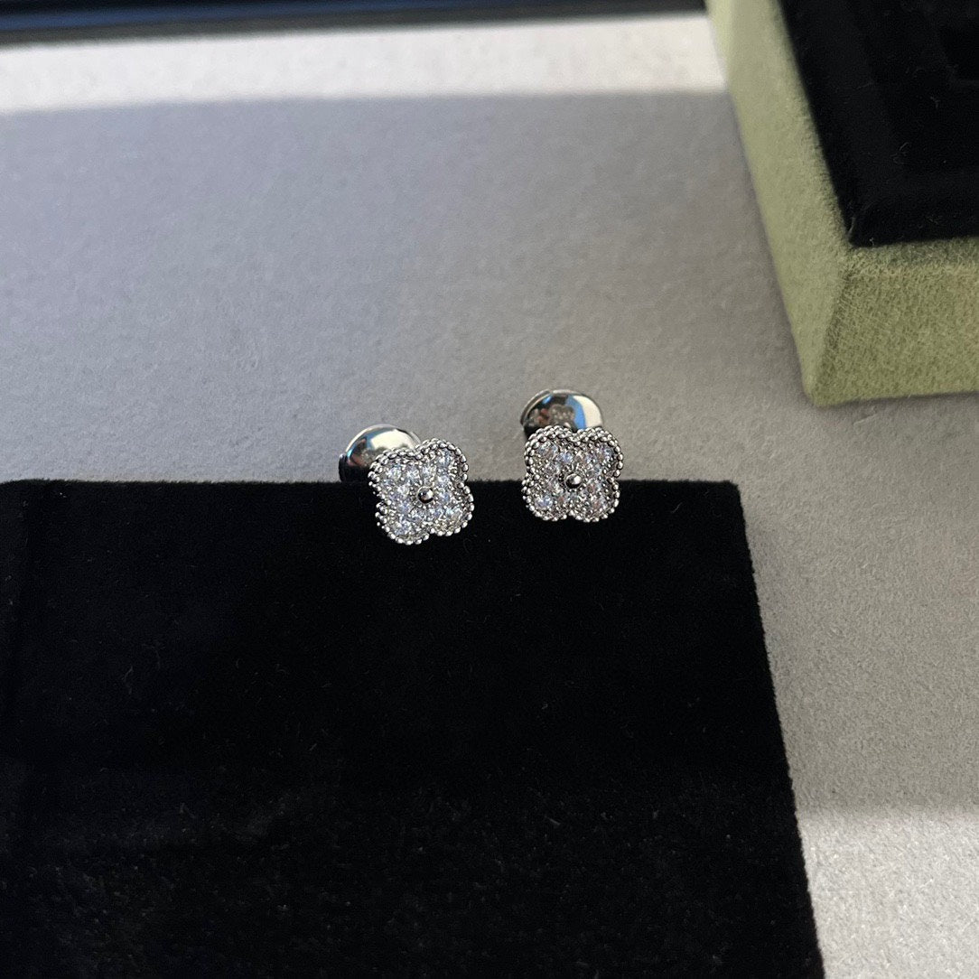 [Solara Jewelry ]KLEEBÜTE MINI DIAMANT OHRSTECKER