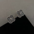 [Solara Jewelry ]CLOVER MINI DIAMOND STUD EARRINGS
